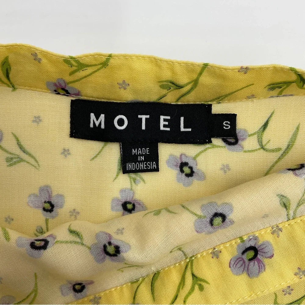 Dolls Kill Motel Rocks Handmade Floral Wrap Mini Skirt Women’s Size Small